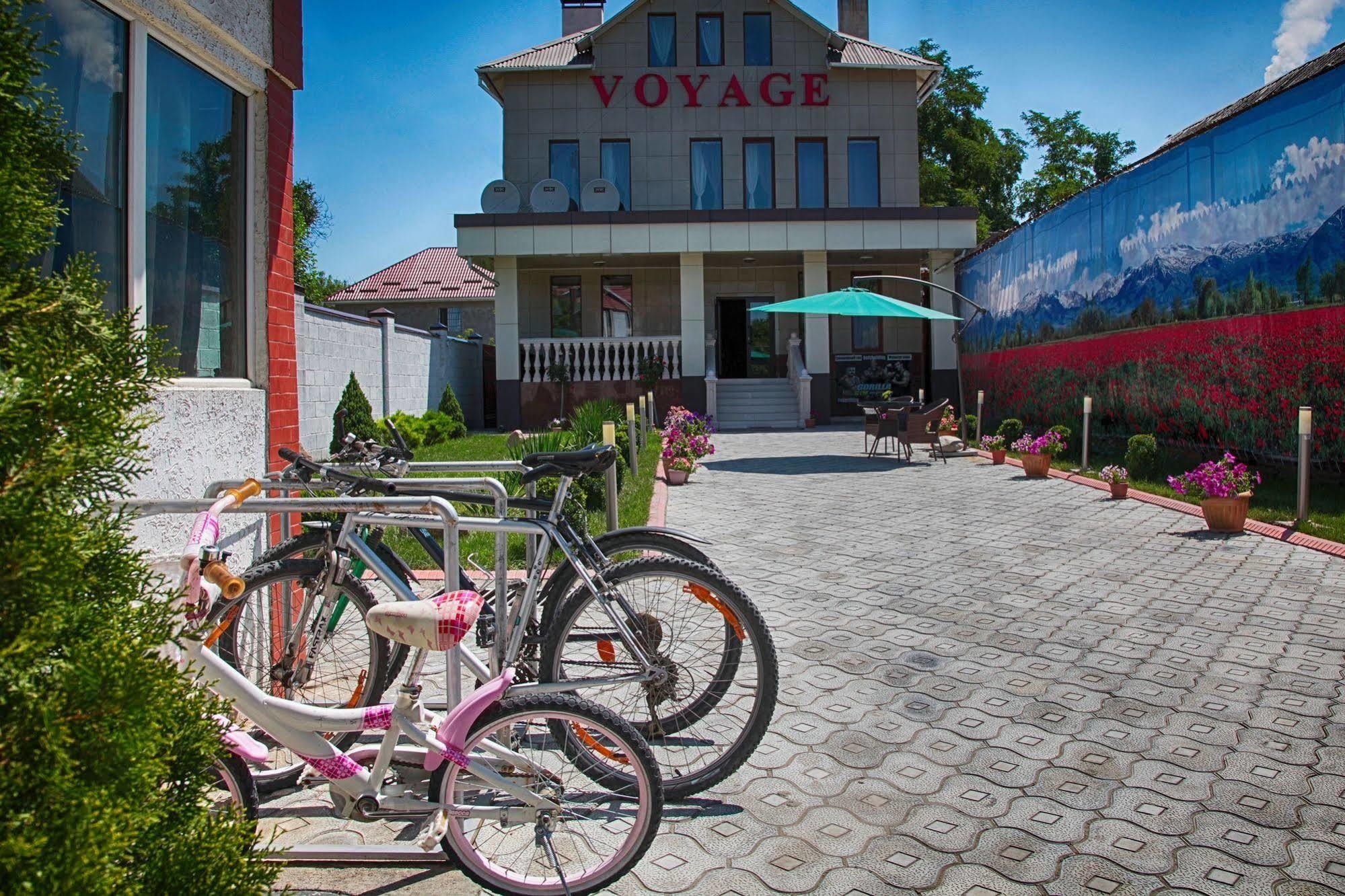 Voyage Hotel Bishkek Exterior photo